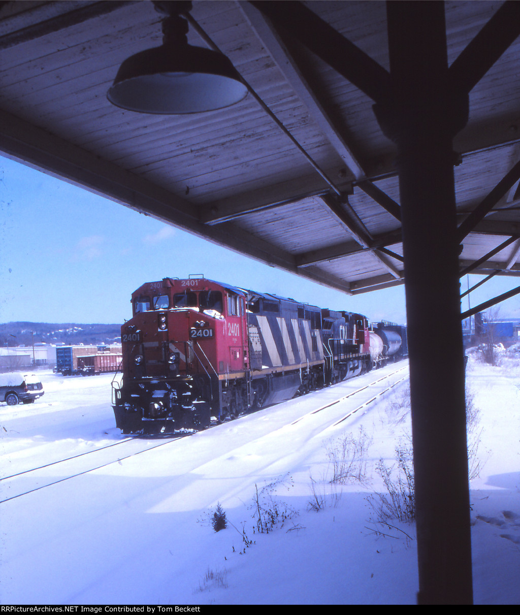 41T at the station